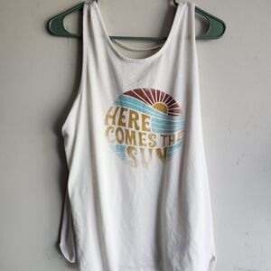 Maurices Womens Size Xl Here Comes The Sun White Tank Top with Graphic Print